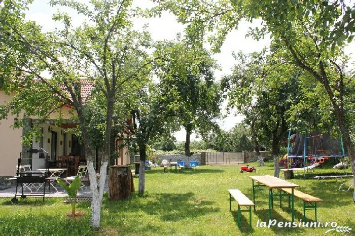 Casa Noastră 4