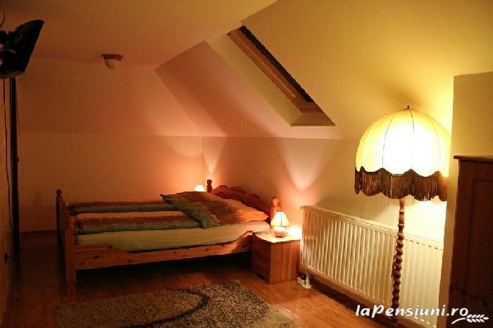 Casa Noastră — fotografia 11