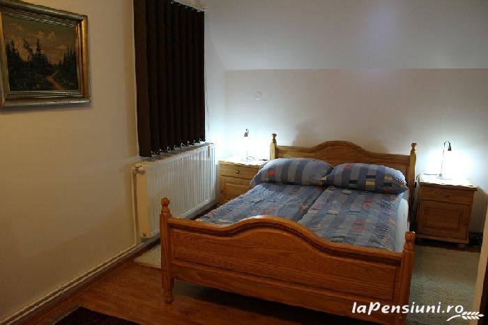 Casa Noastră — fotografia 12